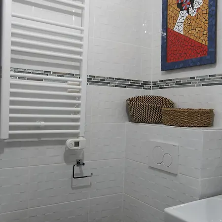 Est Merveilleux - Buttes-chaumont * Παρίσι